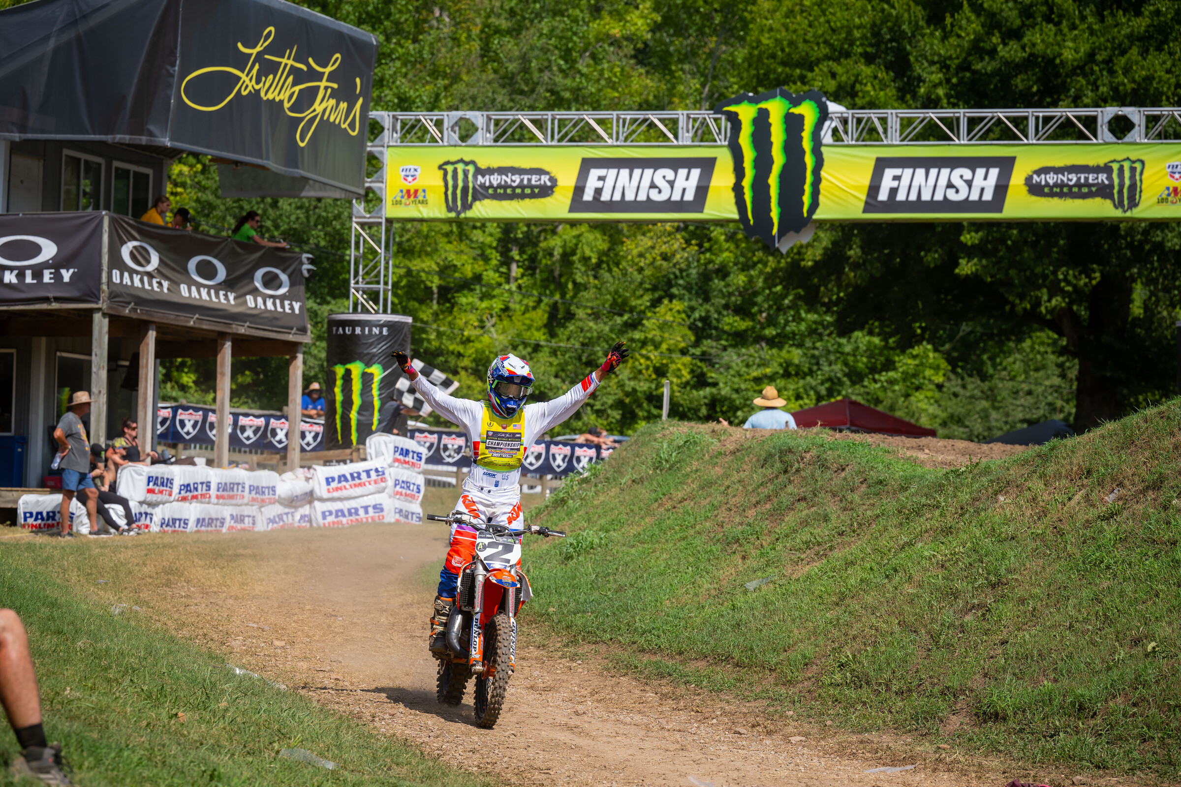 2024_LLMX_ALIGN_MEDIA_FRIDAY__112690