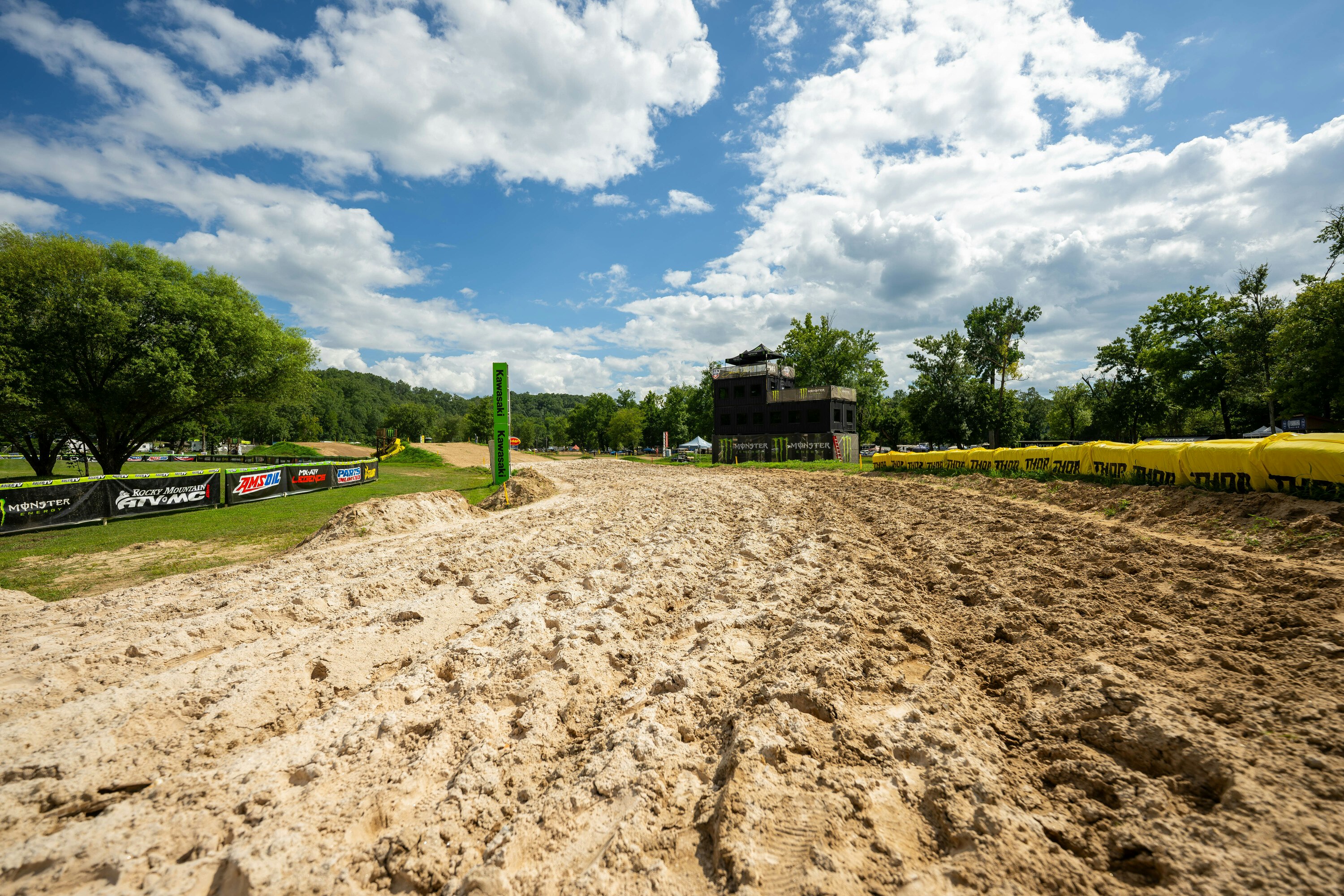 Watch RacerTV Live from Loretta Lynn's